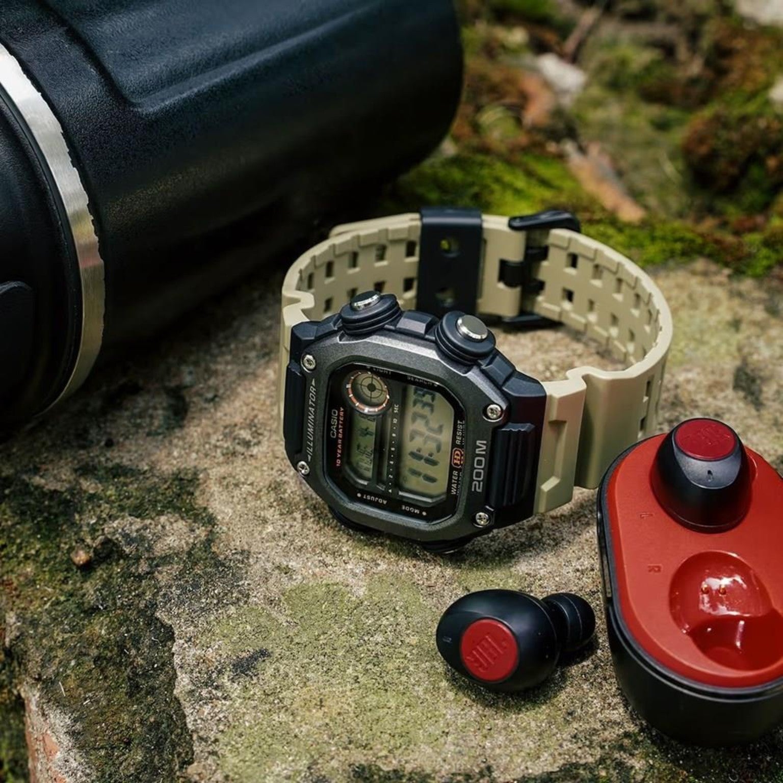 Casio DW-291HX-5AVDF lifestyle product photo