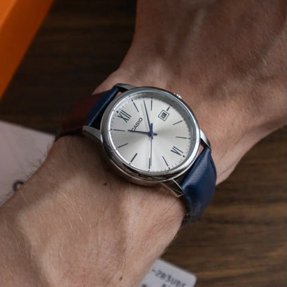 Casio MTP-V002L-2B3UDF wrist shot blue leather strap watch