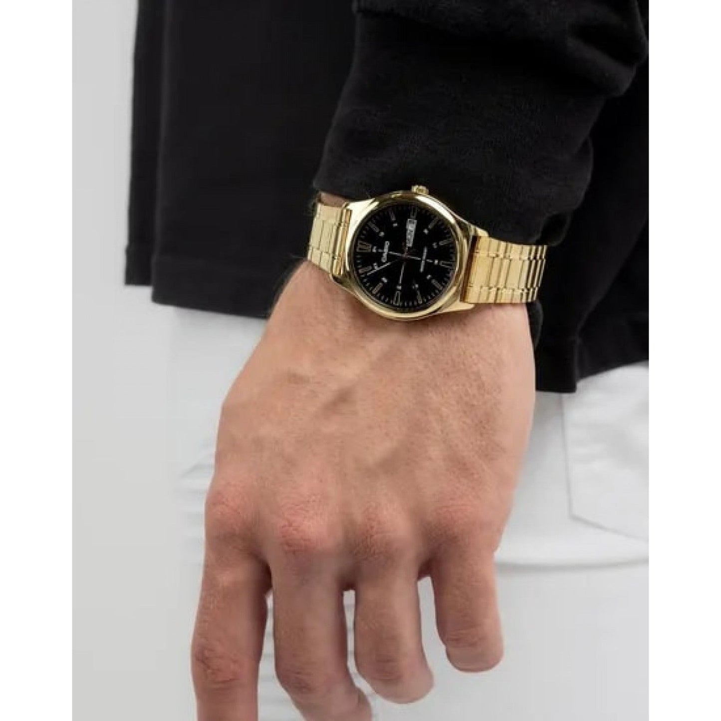 Casio MTP-V006G-1CUDF lifestyle wrist shot gold watch
